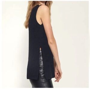 Wilfred Palmire black knit sleeveless top with open side slits size XXS